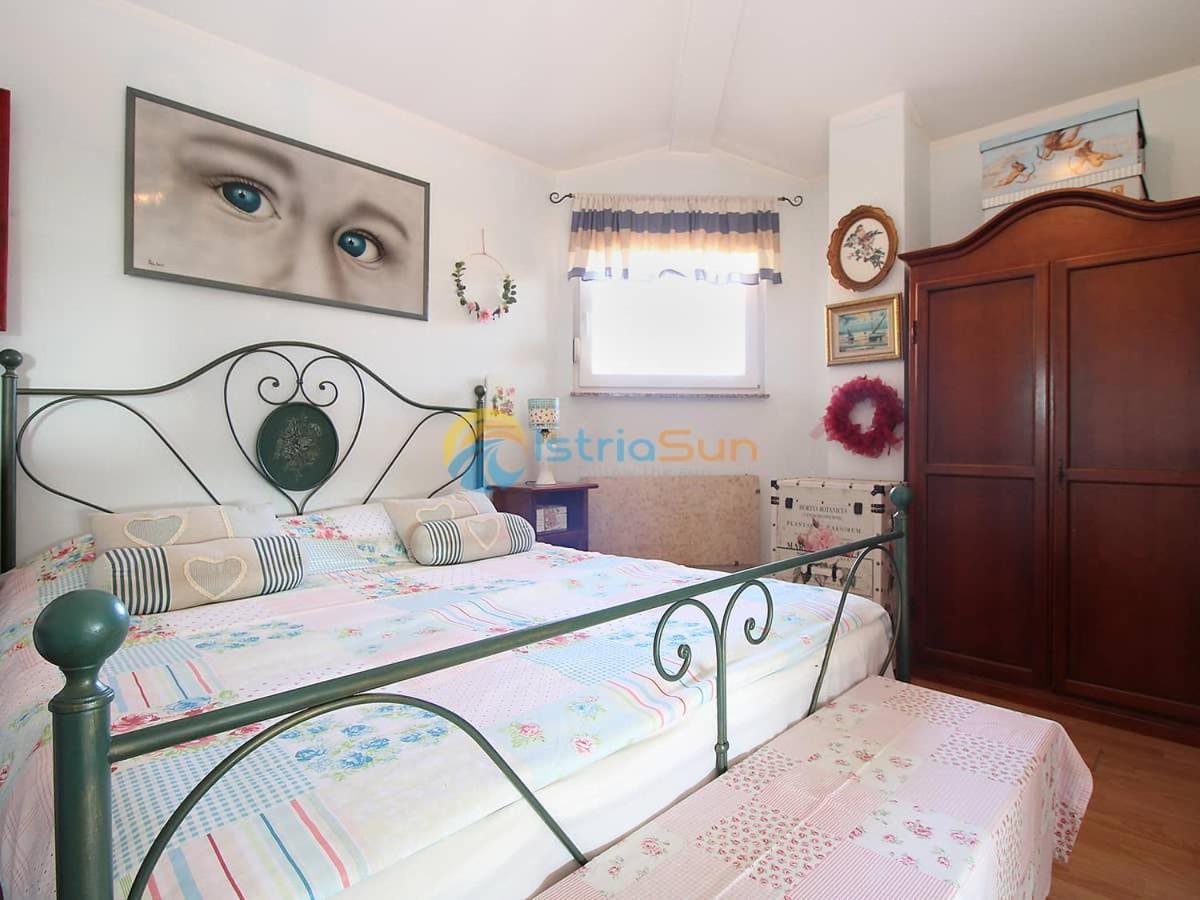Apartments Bardak Ližnjan Kültér fotó